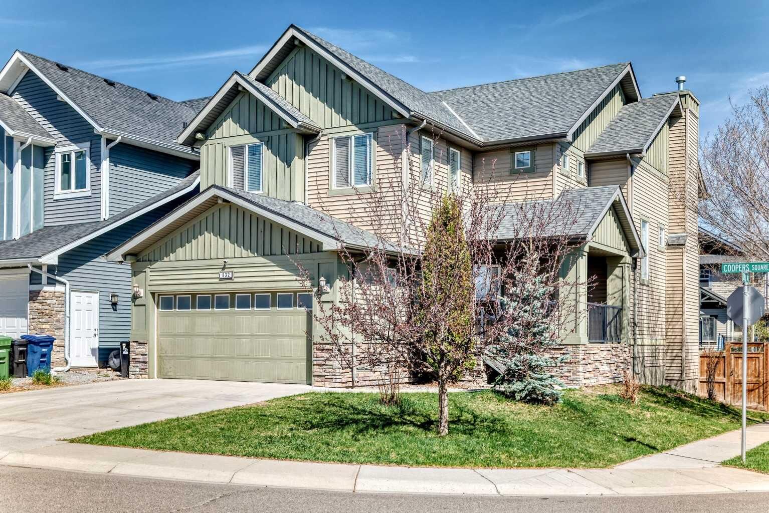 Property Photo: 832 Coopers Square SW AB T4B 0G5