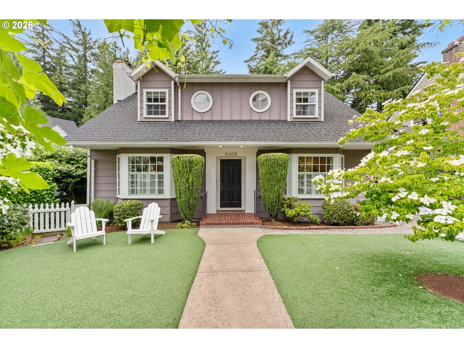 Property Photo: 6408 SW Burlingame Pl OR 97239