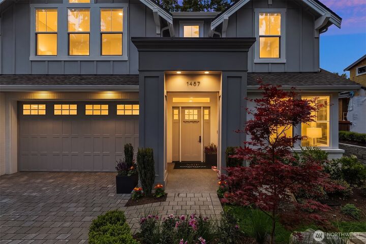 Property Photo:  1487  158th Court SE  WA 98008 