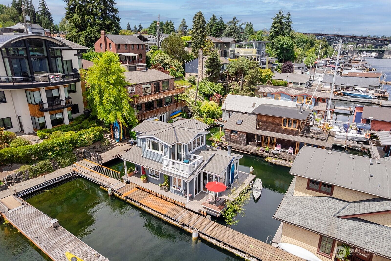 Property Photo:  1210 E Shelby Street G  WA 98102 