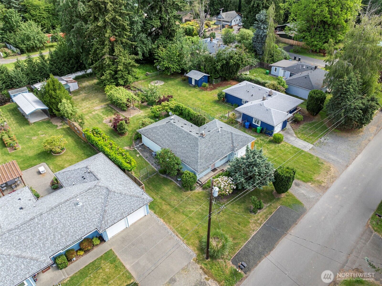 Property Photo:  2702  Karen Frazier Road SE  WA 98501 