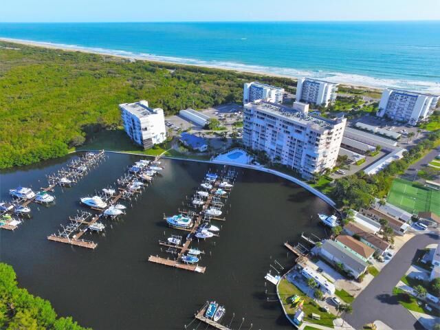 Property Photo: 5167 N Highway A1a Highway 806 FL 34949
