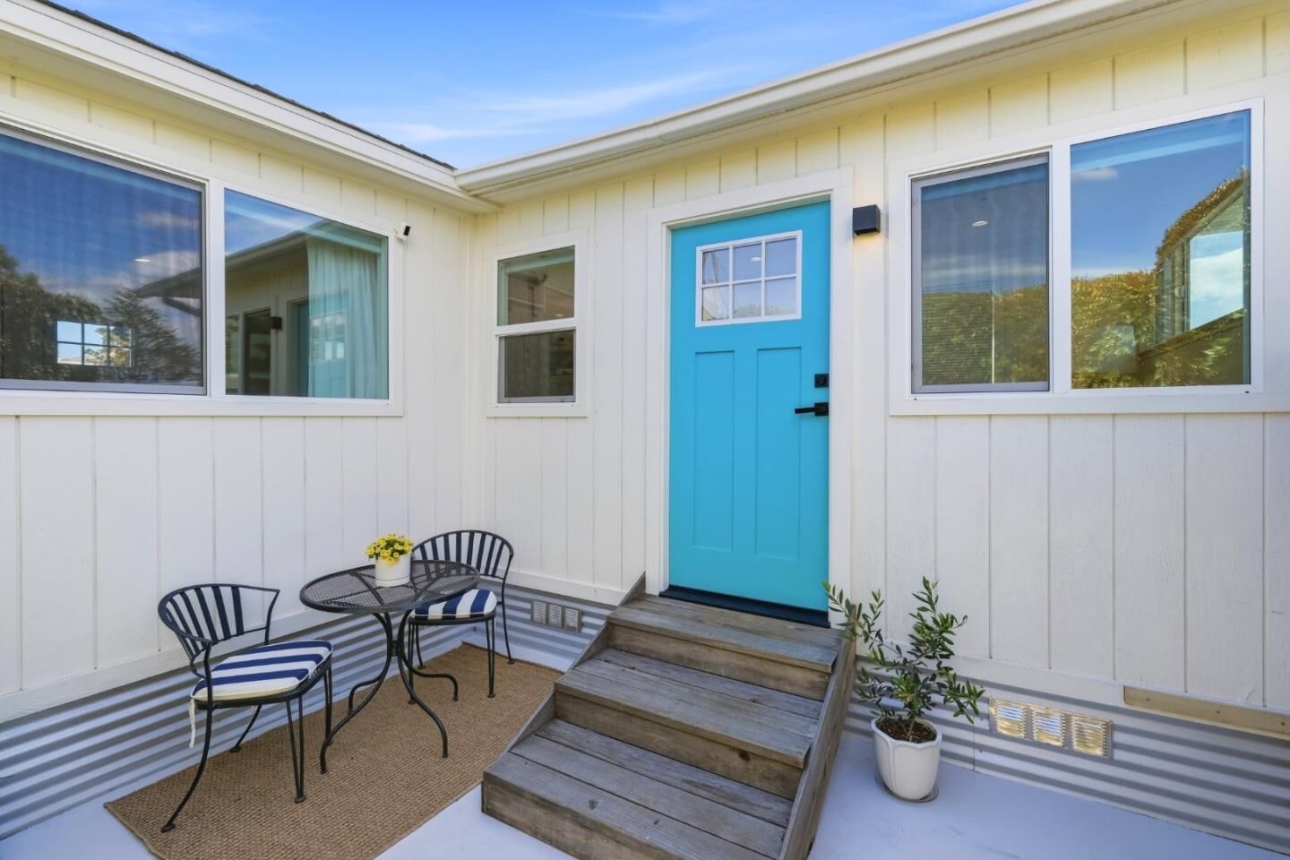 Property Photo:  890 38th Avenue 48  CA 95062 