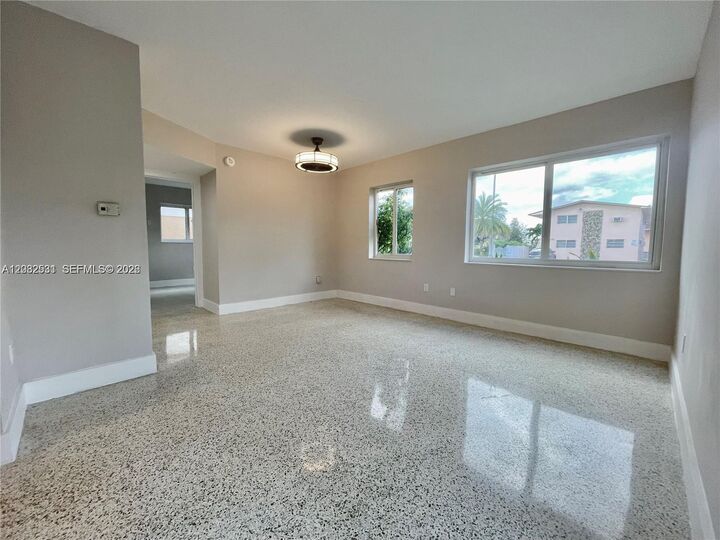 Property Photo: 174 E 5th St 1 FL 33010