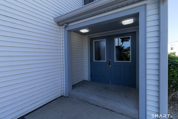 Property Photo:  18 Hamre Lane A  CT 06405 