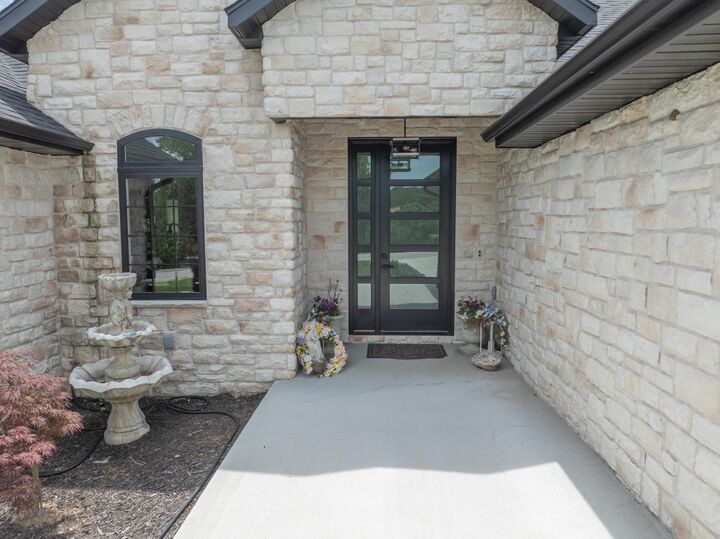 Property Photo: 350 Beechwood Drive MO 65737