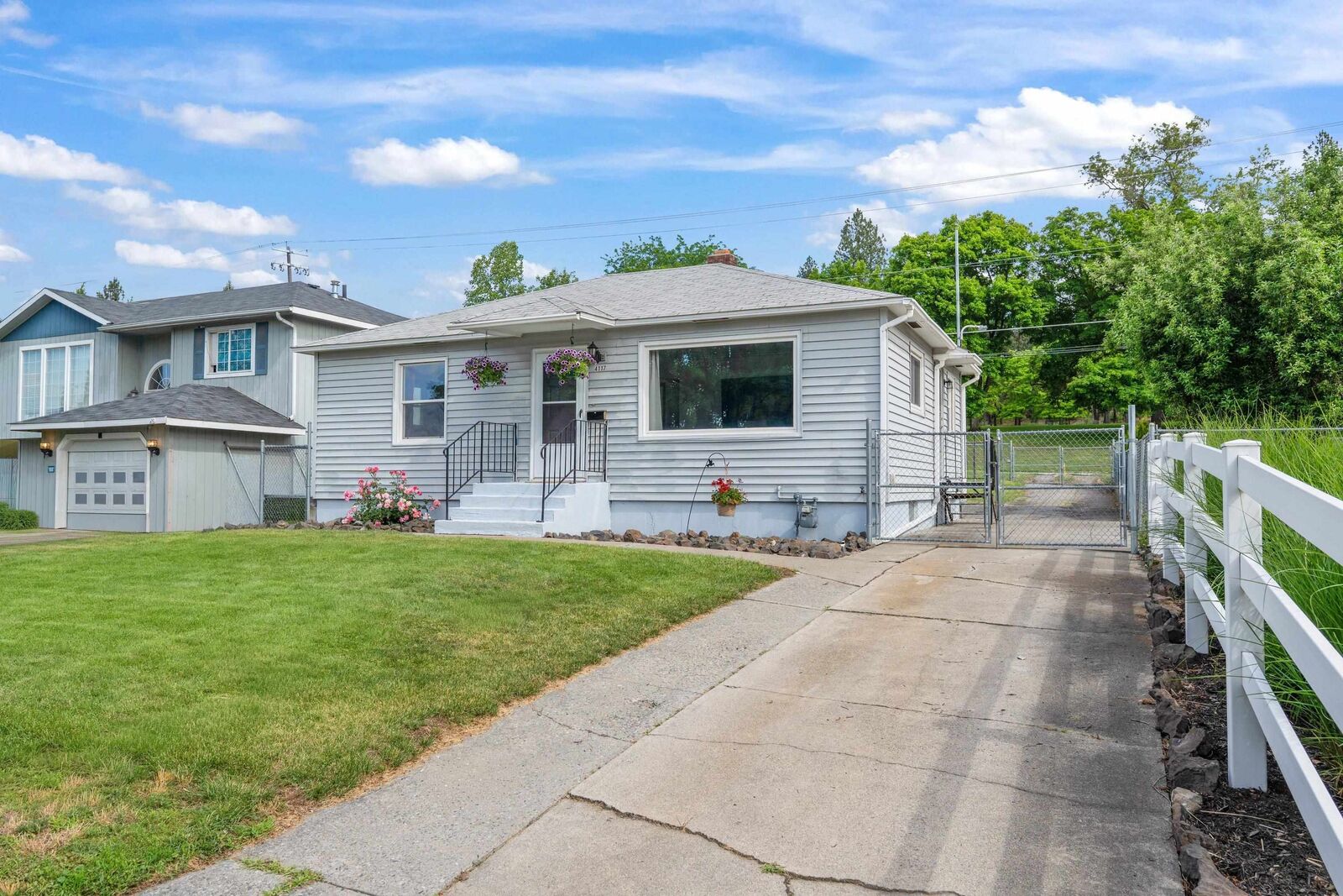 Property Photo:  4117 E Frederick Ave  WA 99217 