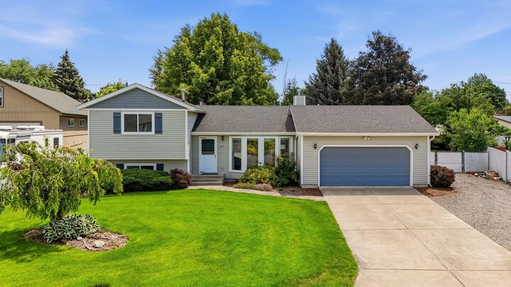 Property Photo:  525 S Collins Ct  WA 99216 