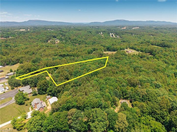 Property Photo: 102 Hawks Road NC 27021