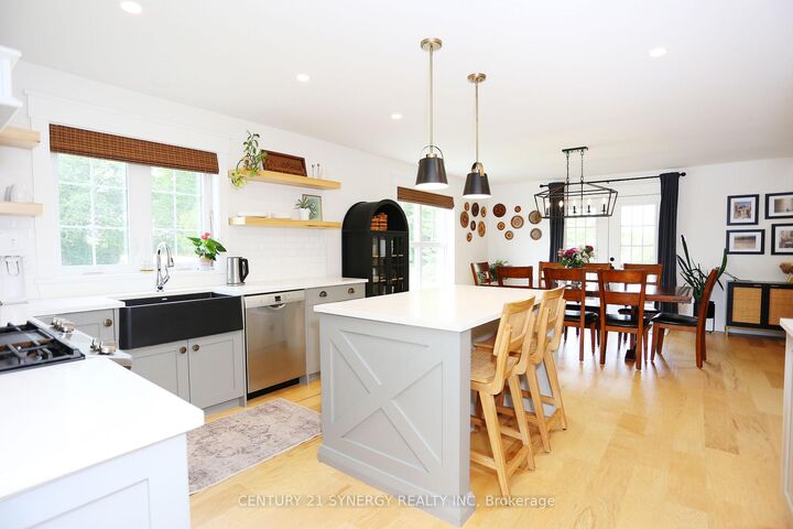 Property Photo: 8 Otter Lake Road ON K0G 1L0