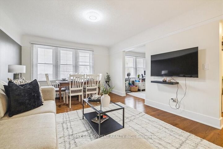 21 Mountwood Avenue 6 — photo 1