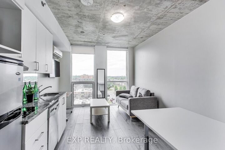 1900 Simcoe Street N 739 — photo 1