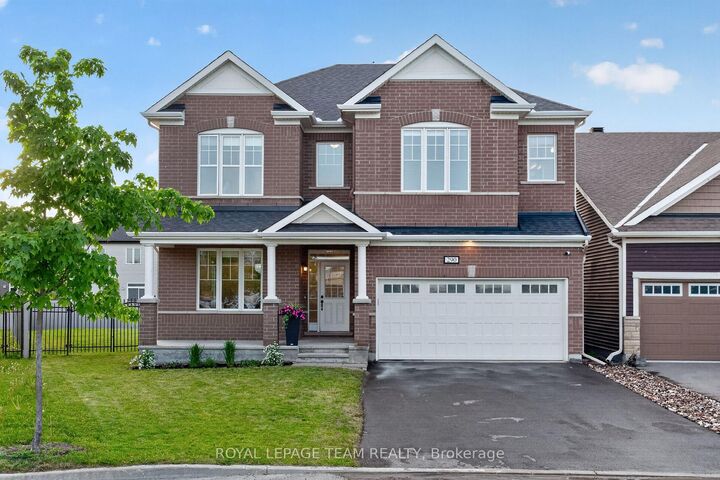 Property Photo: 290 Ponderosa Street ON K2V 0N4