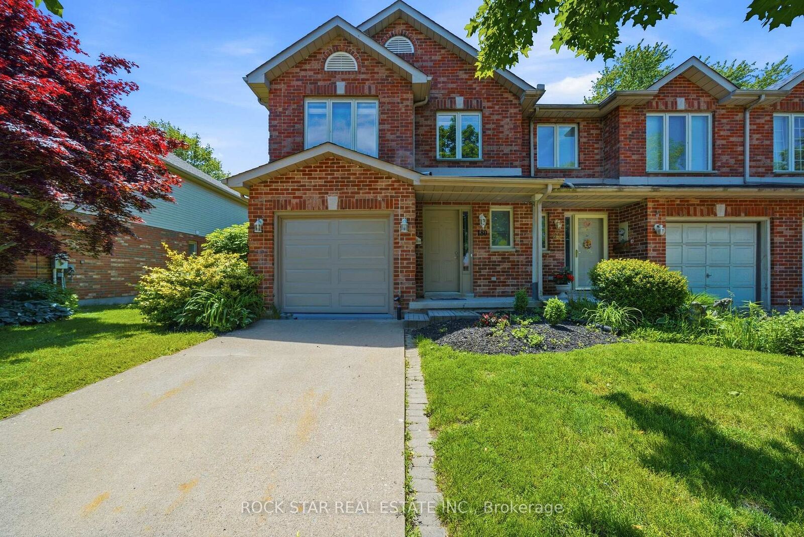 Property Photo:  180 Lawrence Lane  ON L2S 1E4 