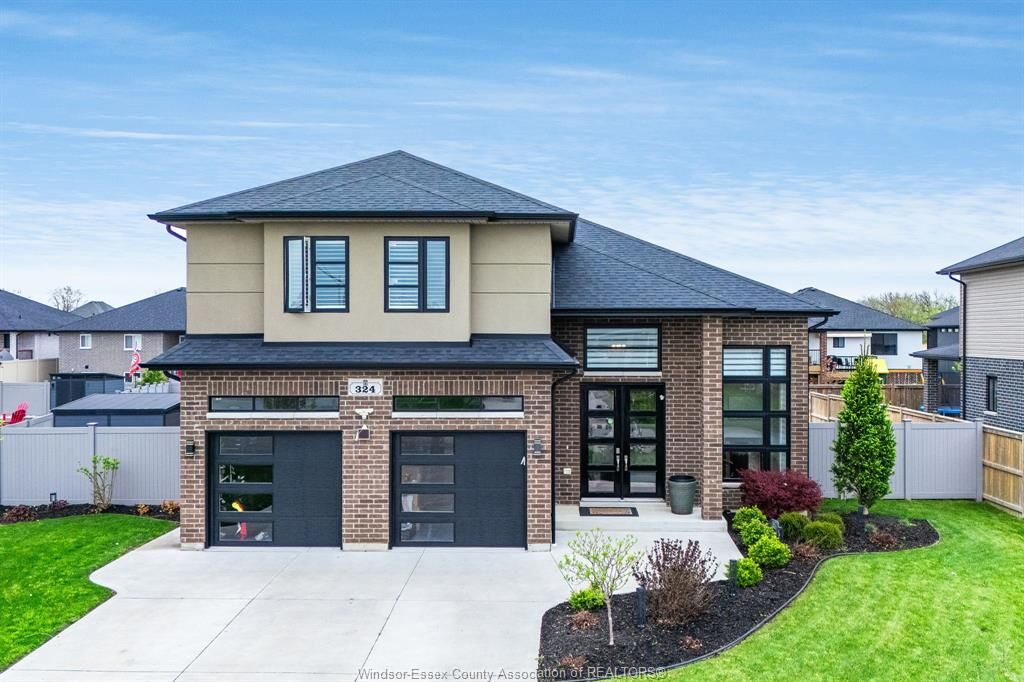 Photo de la propriété: 324 Patten Crescent ON N9V 0G3