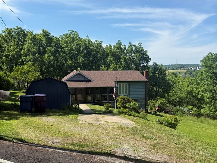 Property Photo: 527 Center New Texas Rd PA 15239