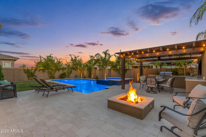 Property Photo:  2235 E Isaiah Avenue  AZ 85298 