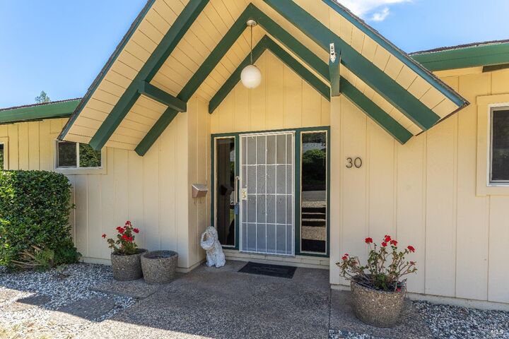 Property Photo: 30 Highland Court CA 95482