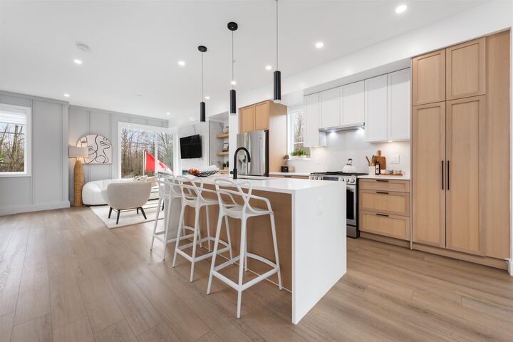 Property Photo: 20763 76 Avenue 56 BC V2Y 3N8