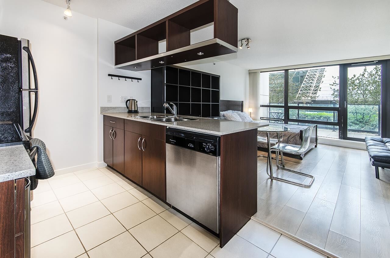 Photo de la propriété:  933 Hornby Street 201  BC V6Z 3G4 
