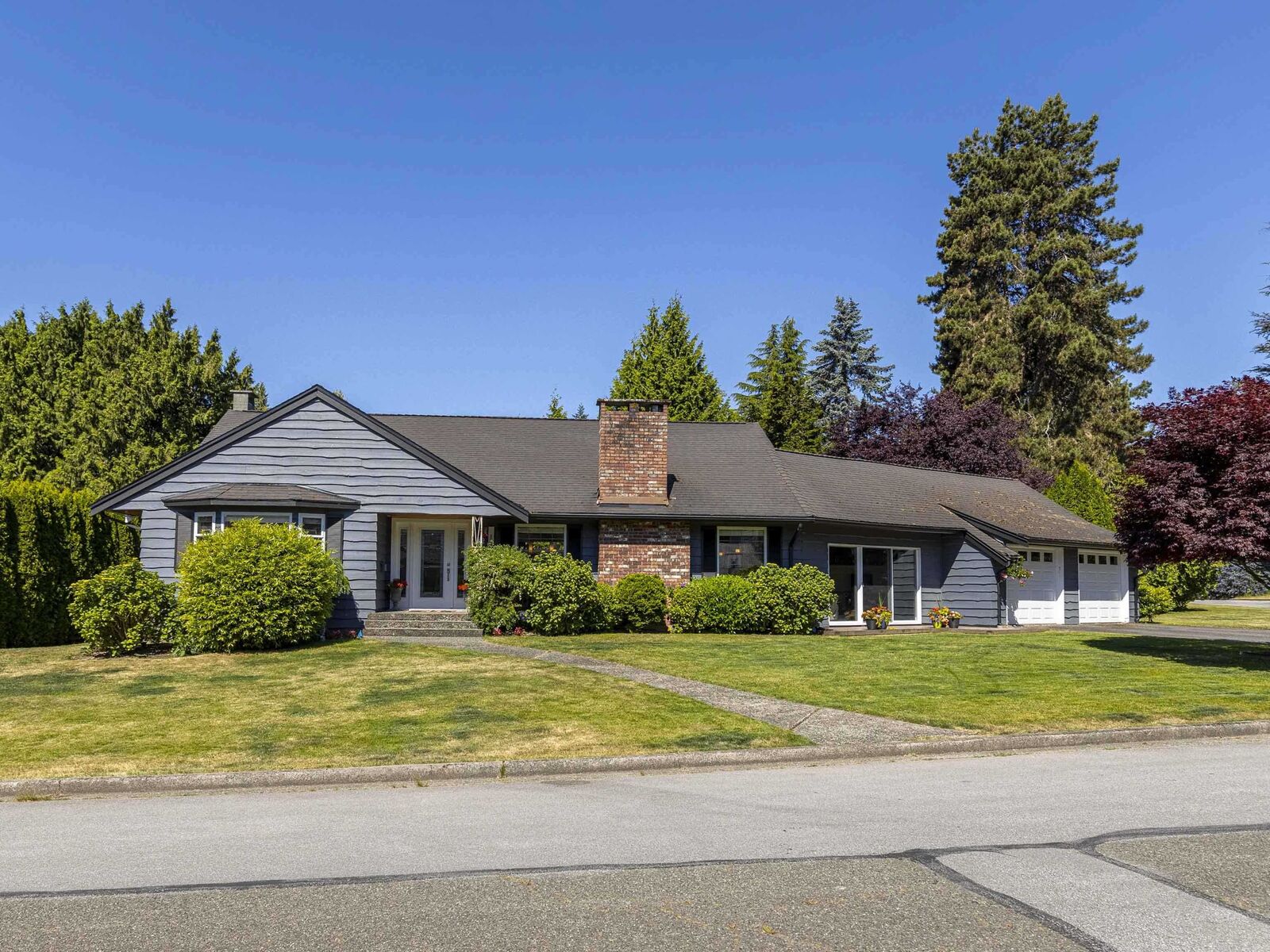Property Photo: 12 Sennok Crescent BC V6N 2E4