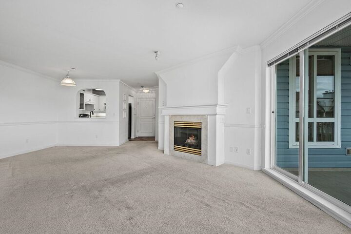 Property Photo: 12633 No. 2 Road 326 BC V7E 6N5