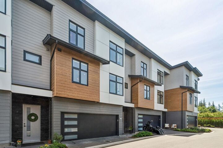 Property Photo: 3075 160 Street 7 BC V3Z 0N6
