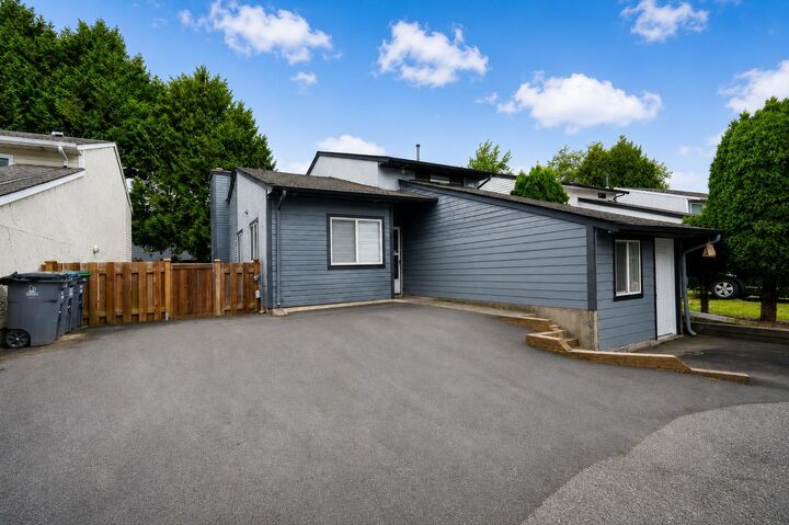 Property Photo: 12458 76B Avenue BC V3W 7W6