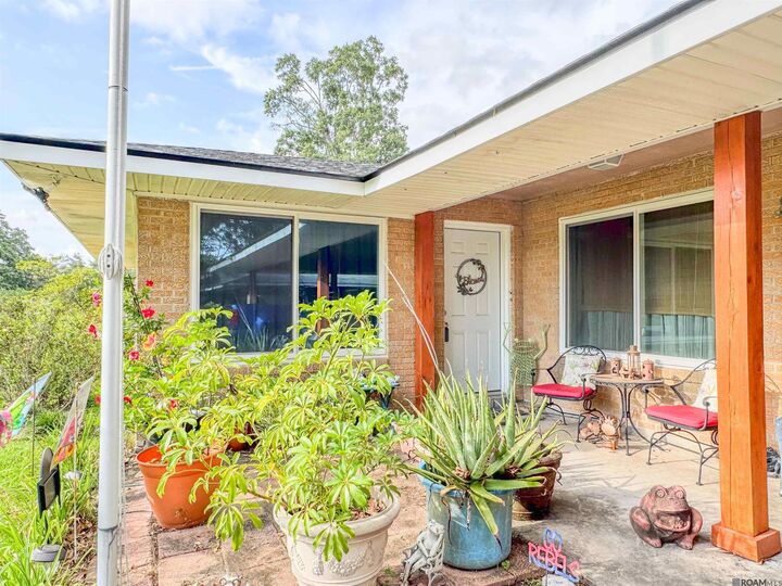 Property Photo:  875 Woodhaven St  LA 70815 