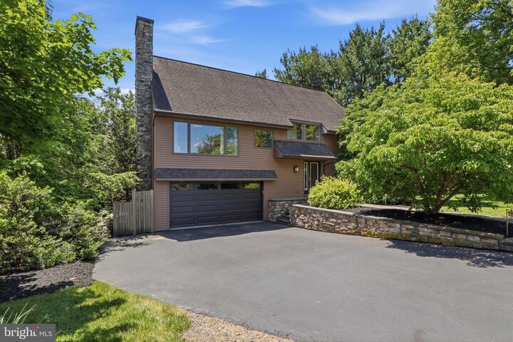 Property Photo:  62 Walden Road  PA 17042 