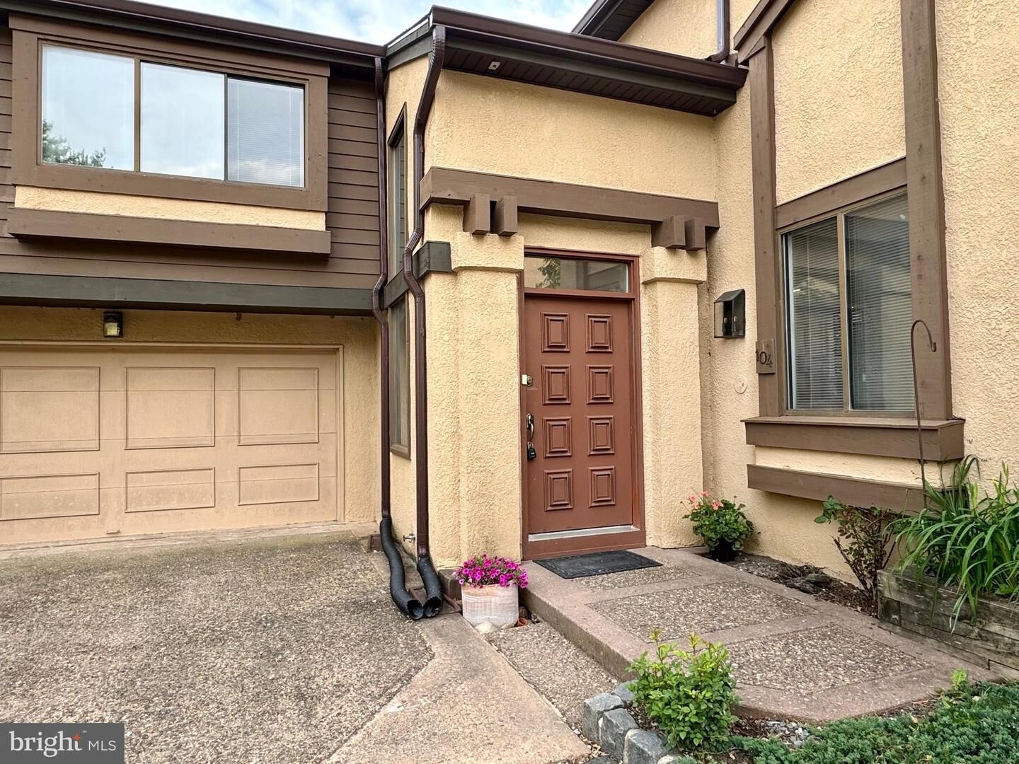 Property Photo: 104 Sayre Dr NJ 08540