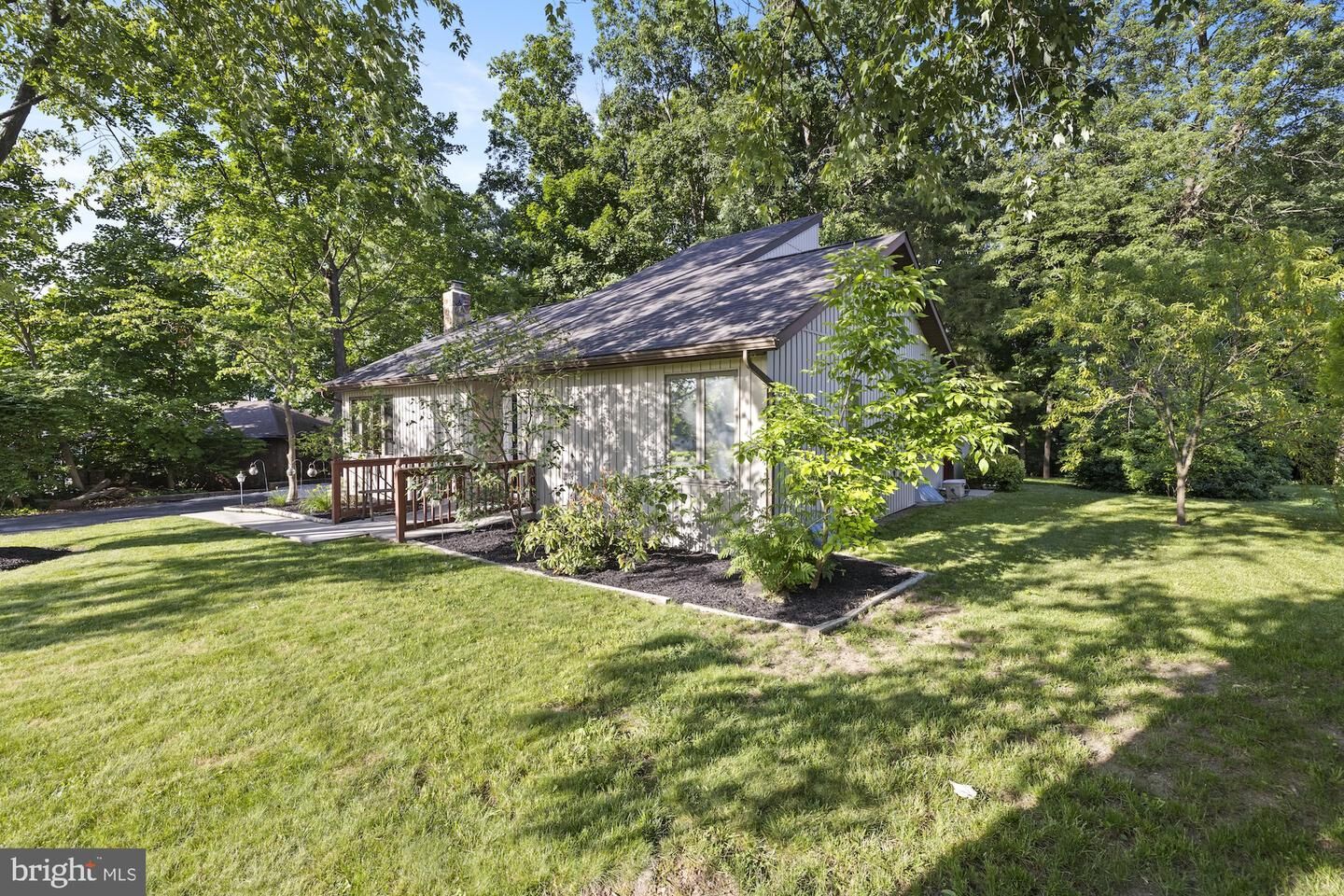 Property Photo:  8 Hill Drive  PA 17316 
