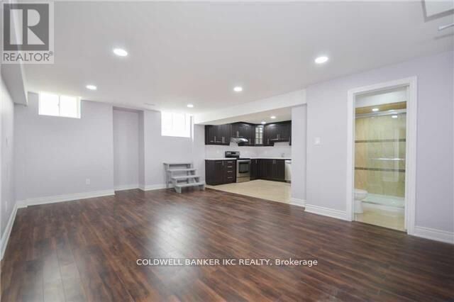 Property Photo:  23 Plentywood Drive  ON L6Y 0V2 