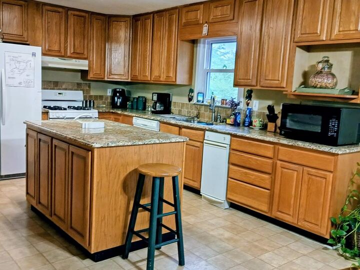 Property Photo: 303 Wilson Road GA 30705