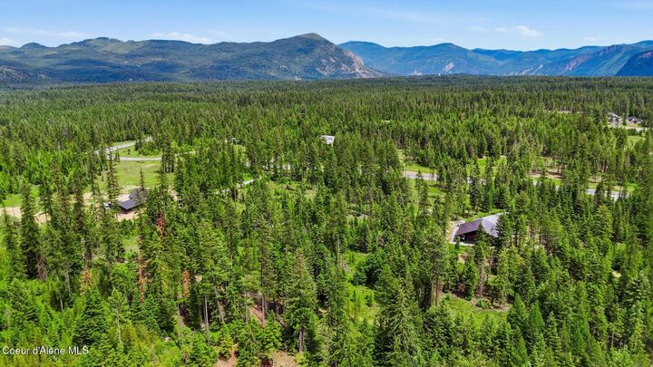 Property Photo:  Nna Estate At Farragut Lot 3 Blk 1  ID 83801 