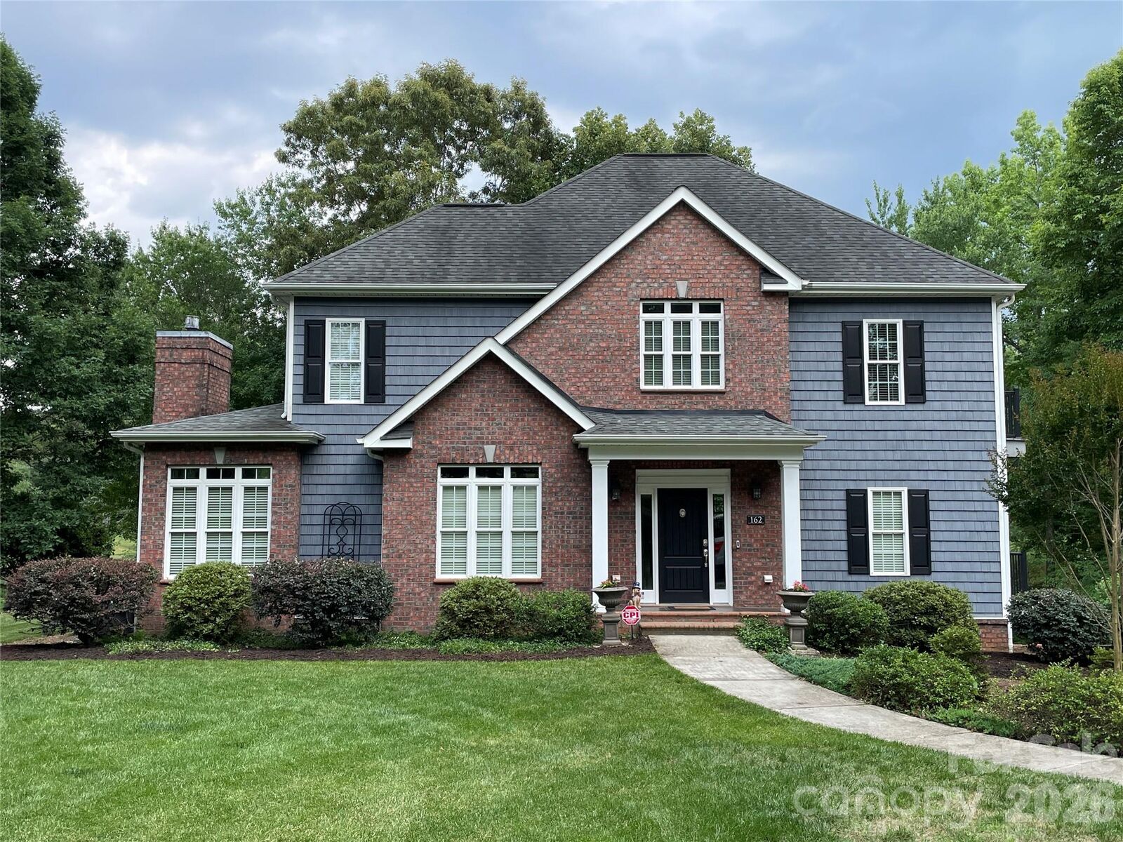 Property Photo: 162 Twin Lakes Drive NC 28625