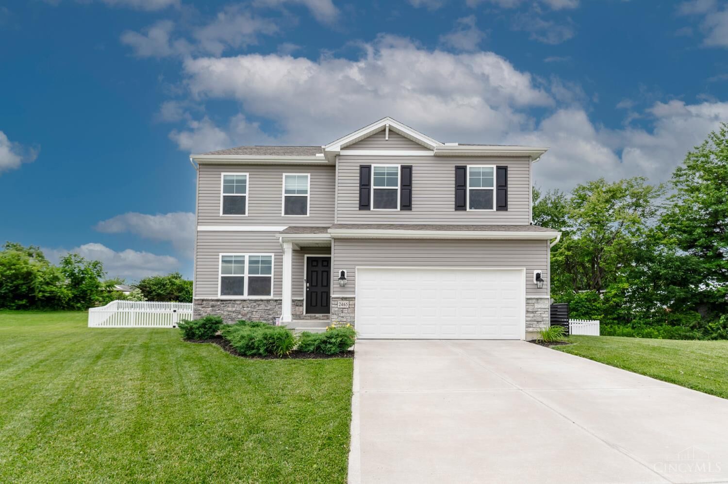 Property Photo: 2465 Amelia Court OH 45239