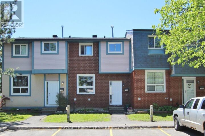 Property Photo:  3400 Paul Anka Drive 90  ON K1V 0C9 
