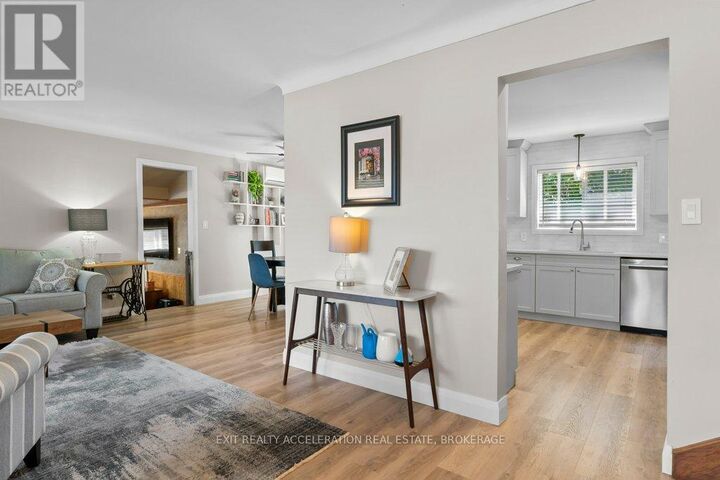 Photo de la propriété: 187 Welborne Avenue ON K7M 4G4