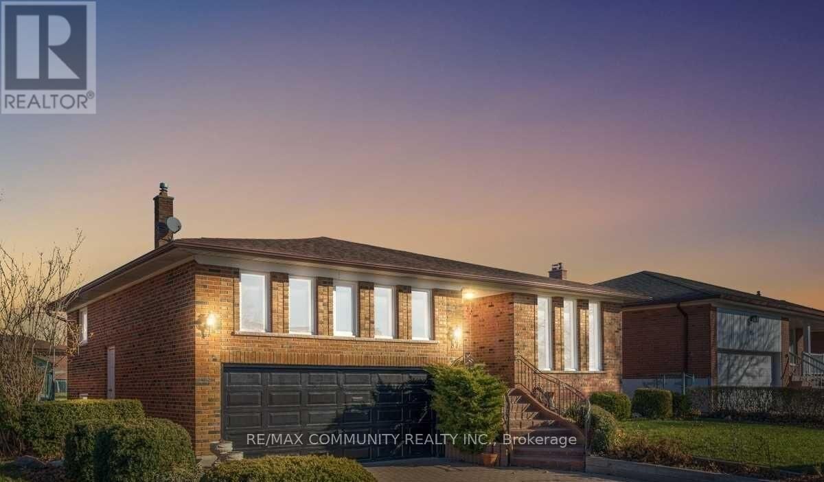 Property Photo:  57 Corinthian Boulevard  ON M1W 1B4 