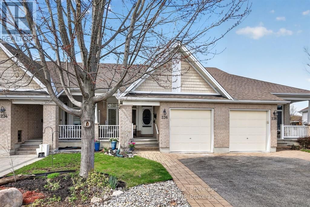 Property Photo:  236 Bulrush Crescent  ON K1T 0E6 