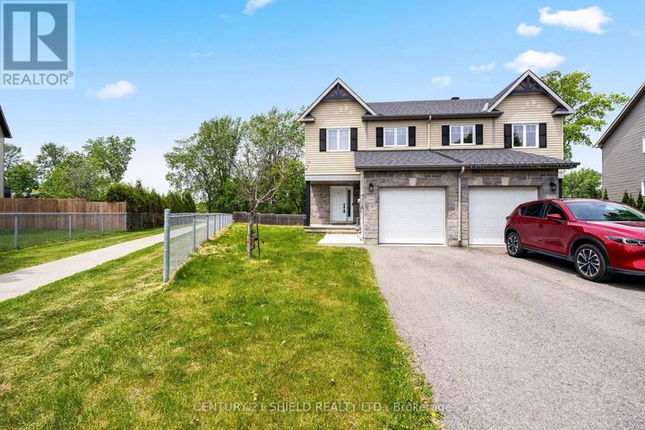 Property Photo:  1144 Clement Court  ON K6H 0G3 