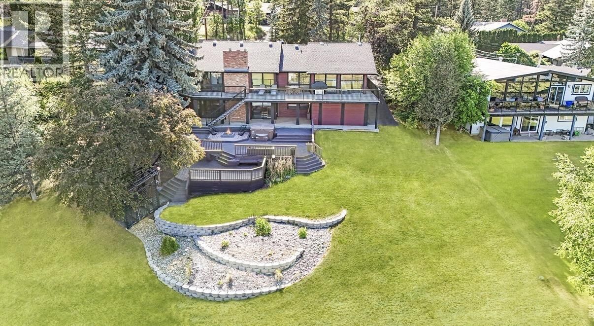 Property Photo: 154 Country Club Boulevard BC V2G 3T2