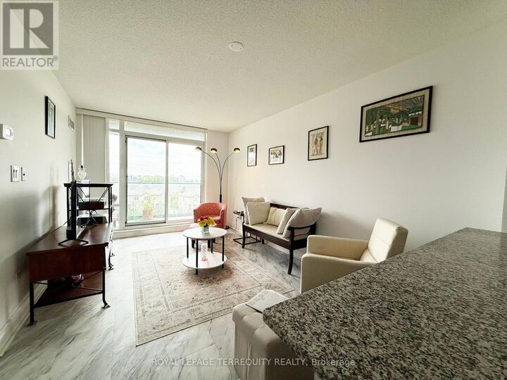 Photo de la propriété:  253 South Park Road 709  ON L3T 0B4 