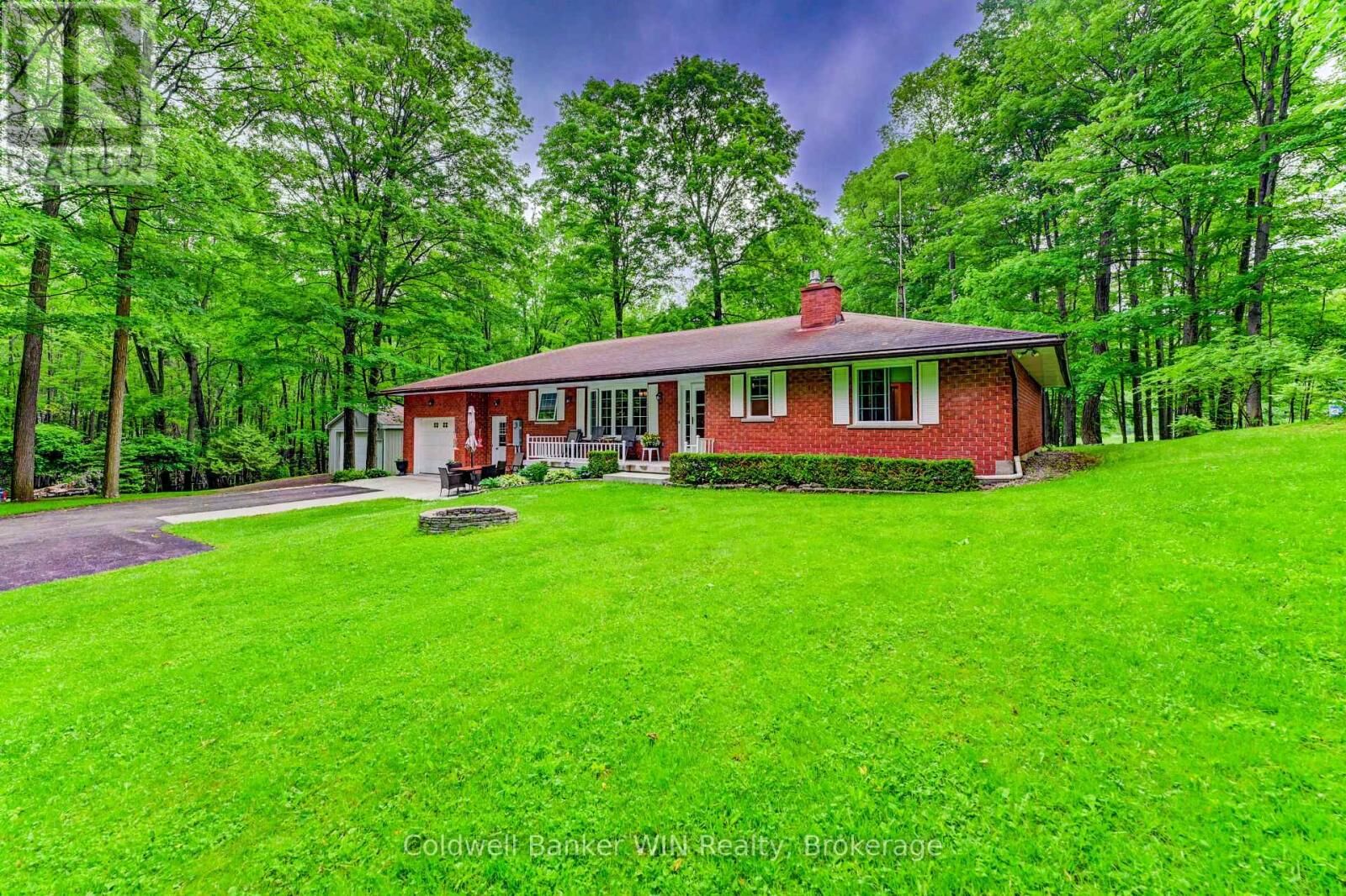Property Photo: 211007 Baseline Road ON N0G 1M0