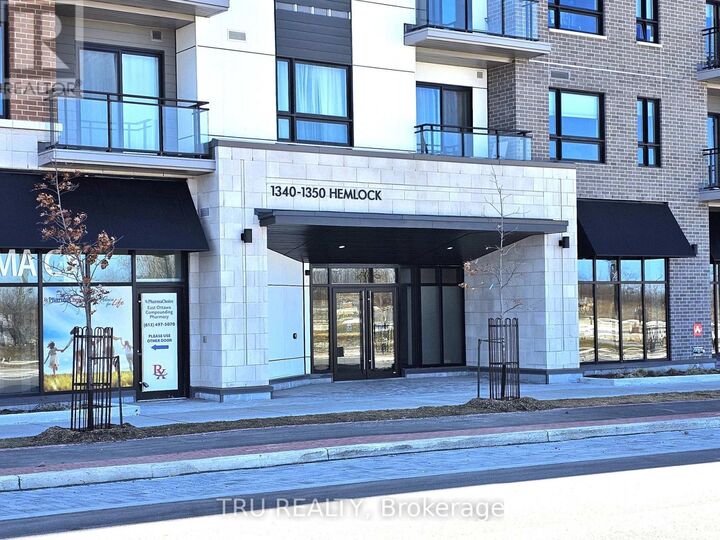 Property Photo: 1350 Hemlock Road 212 ON K1K 5C2