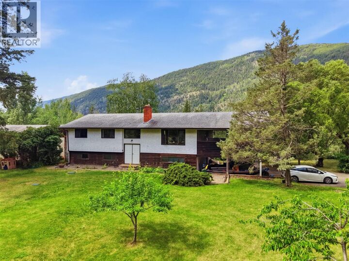 216 McLure Ferry Road — photo 1