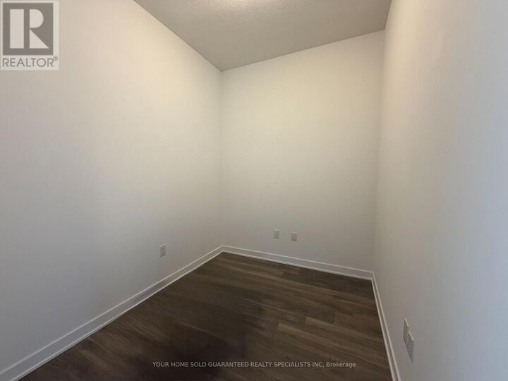 Property Photo: 60 Honeycrisp Crescent 1012 ON L4K 0N5