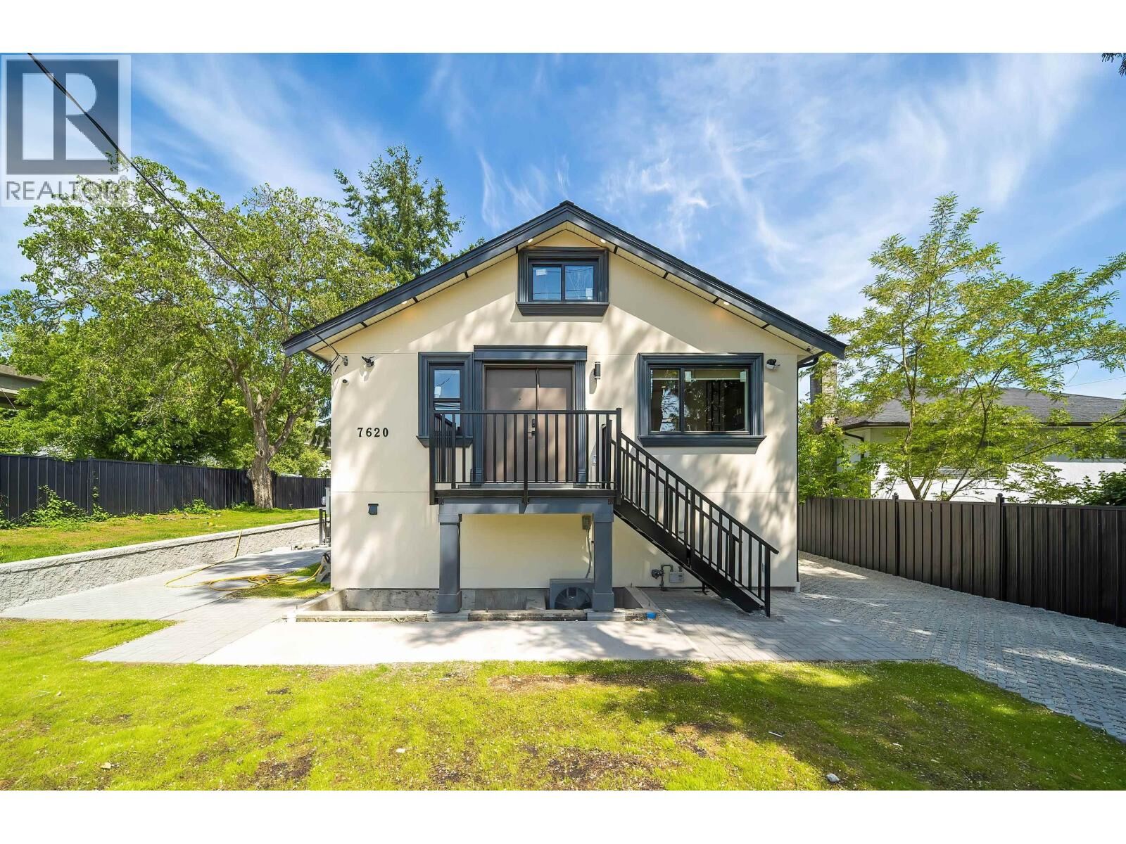 Property Photo: 7620 Gilley Avenue BC V5J 4X8