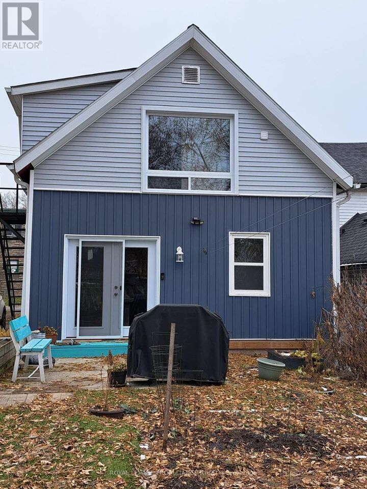 Property Photo:  125 James Street West  ON K6V 4A3 